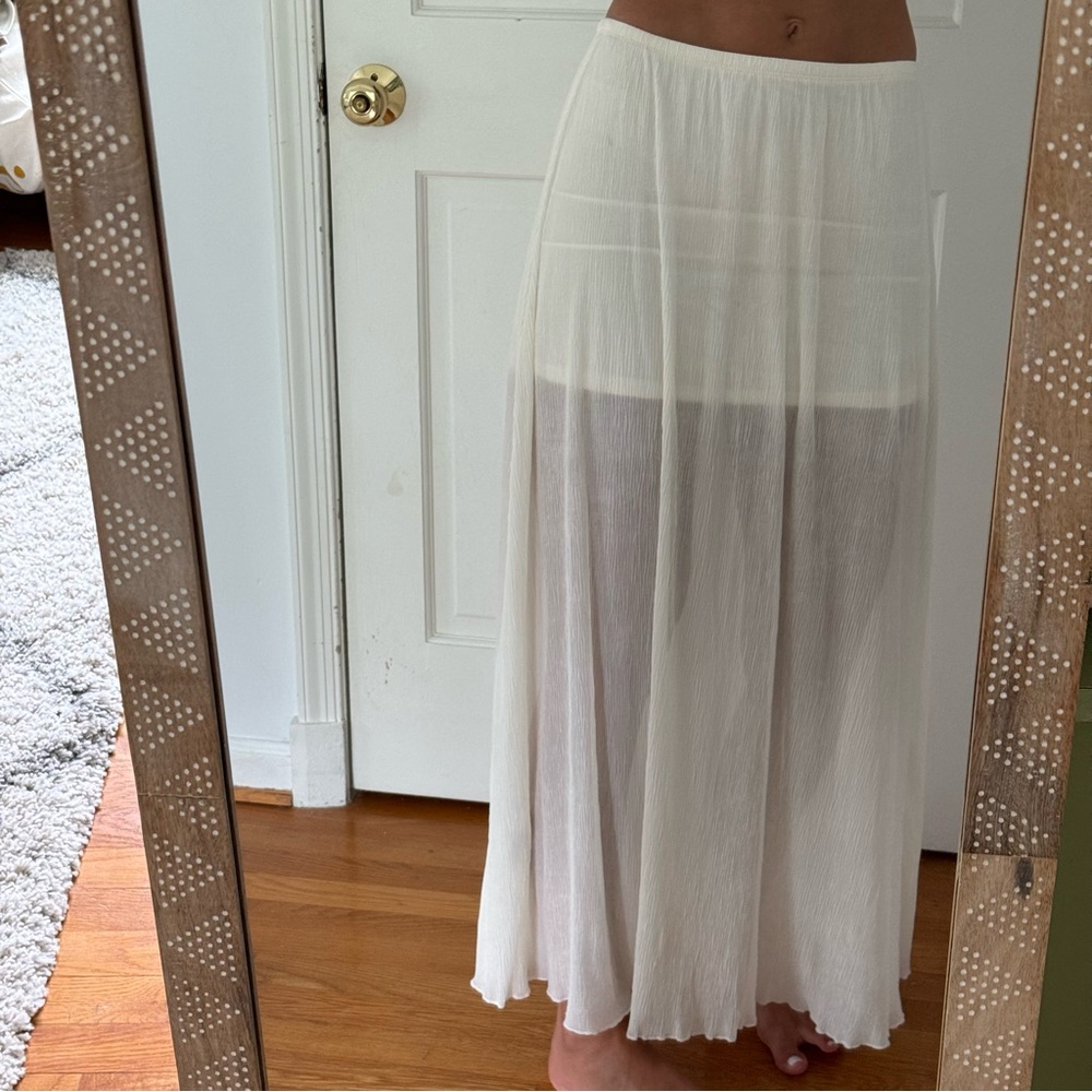 HM ivory sheer skirt - small